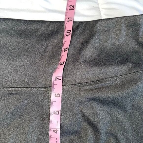 Tapout Womens Gray Leggings L Polyester Spandex Athletic Wear Yoga Pants - Picture 8 of 8